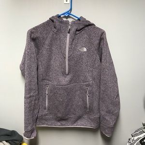 ⭐️NORTHFACE HALF ZIP⭐️